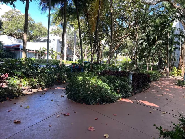 $385,000 | 777 Northeast 62nd Street, Unit 211C, Miami, FL 33138