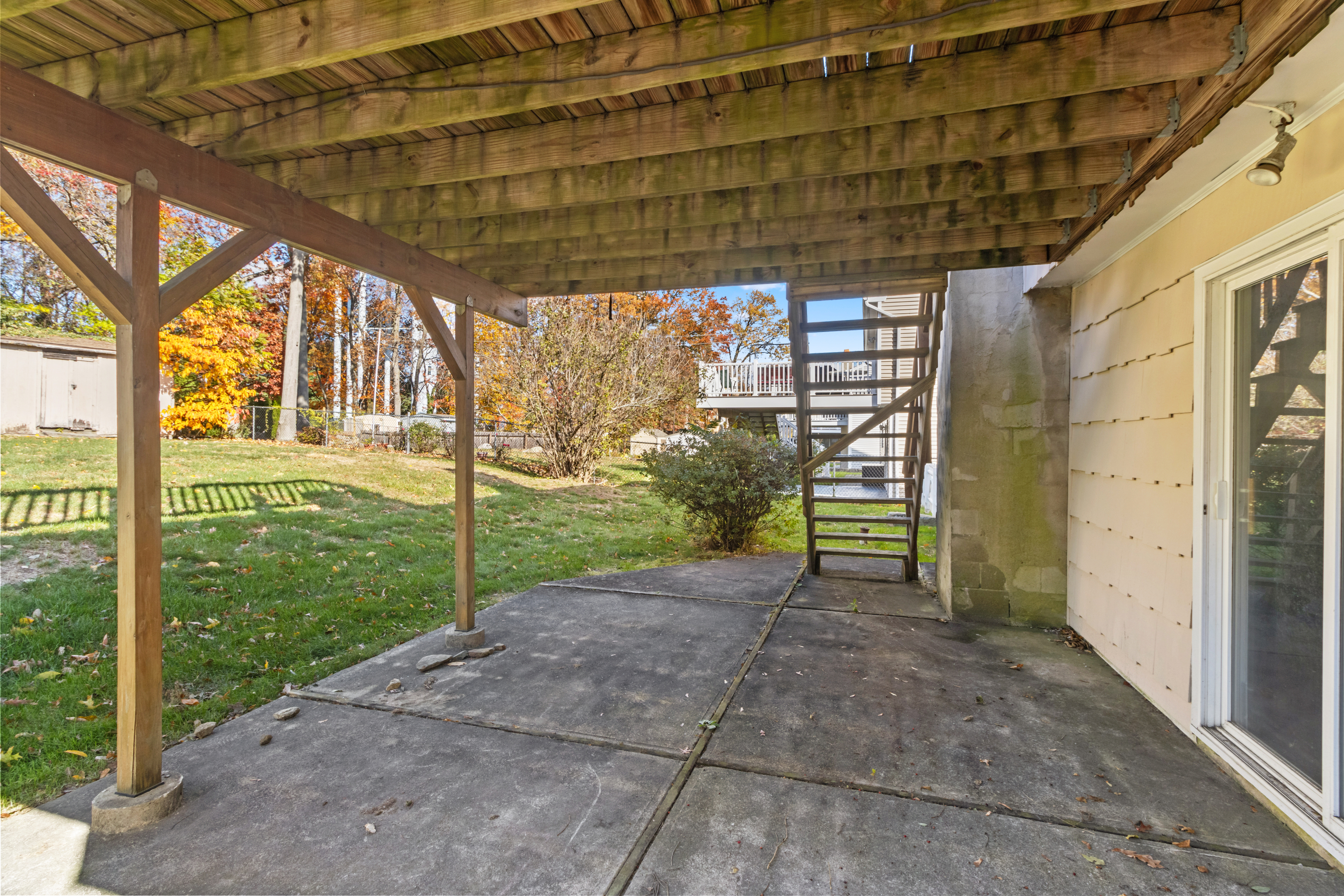 16 Katy Lane Norwalk, CT 06851 - Photo 27 of 31