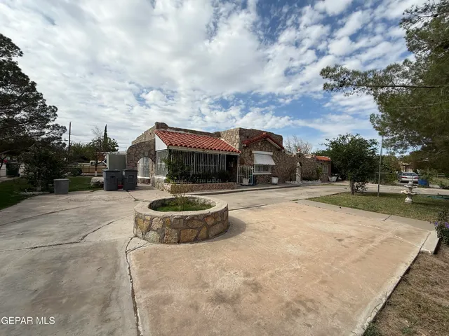 $315,000 | 251 South Collingsworth Street, El Paso, TX 79905
