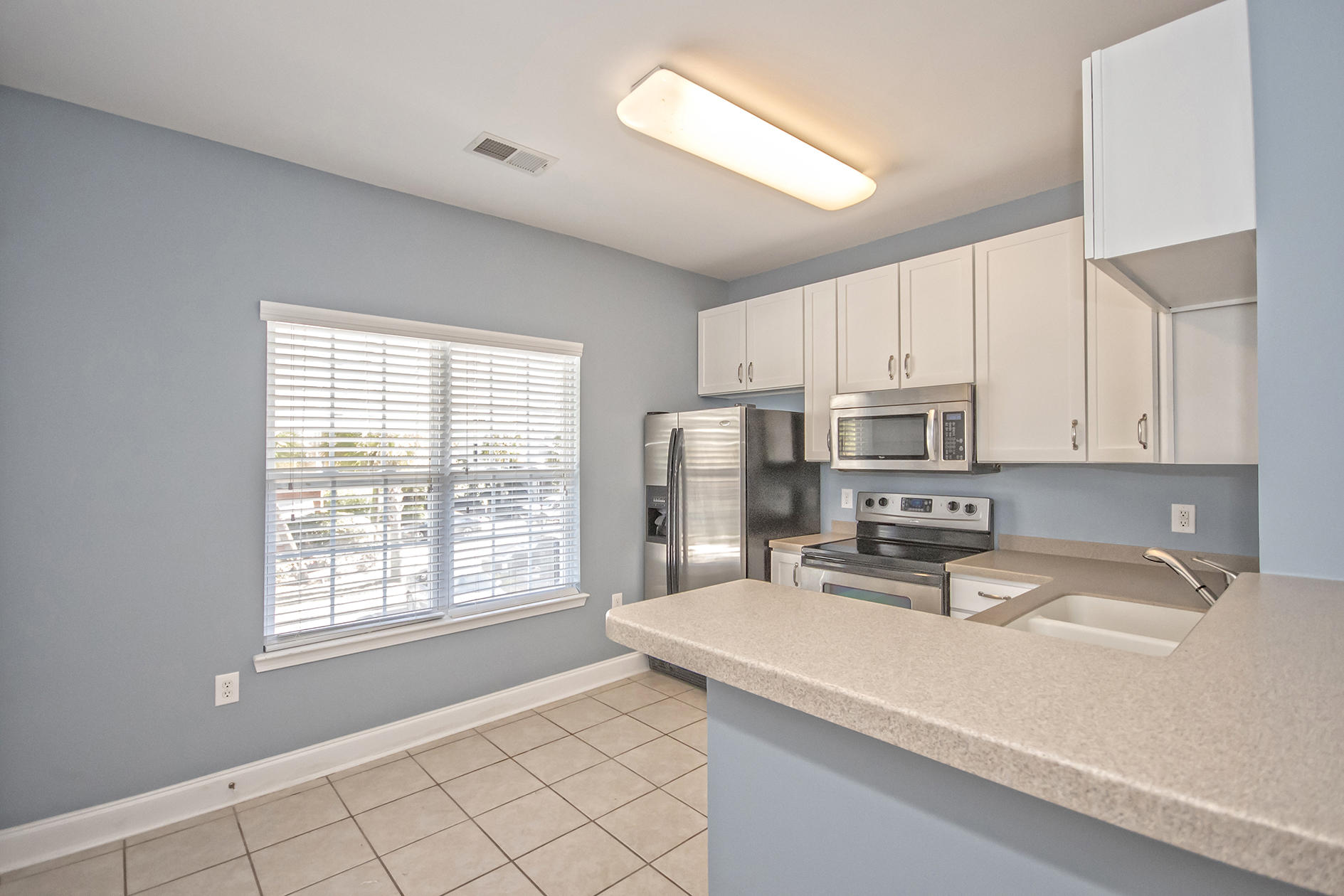 1602 Basildon Road Mount Pleasant, SC 29466 - Photo 10 of 23