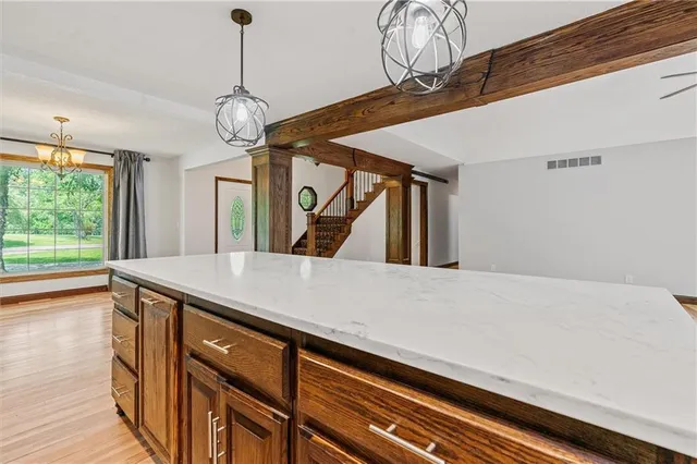 $749,000 | 6178 South E Tri County Line Road, Lawson, MO 64062