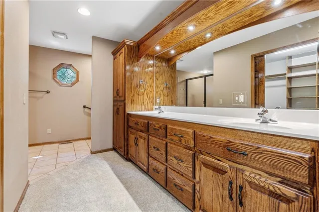 $749,000 | 6178 South E Tri County Line Road, Lawson, MO 64062