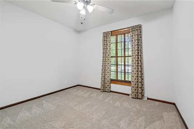 $749,000 | 6178 South E Tri County Line Road, Lawson, MO 64062