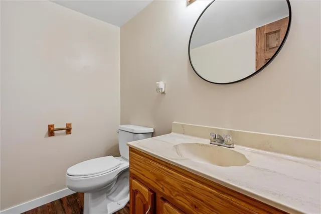 $749,000 | 6178 South E Tri County Line Road, Lawson, MO 64062