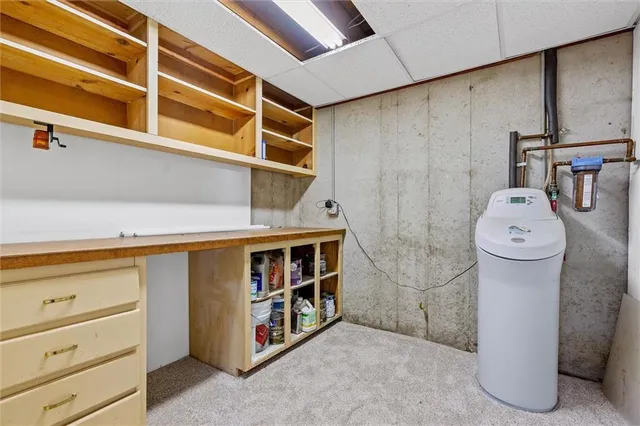 $749,000 | 6178 South E Tri County Line Road, Lawson, MO 64062