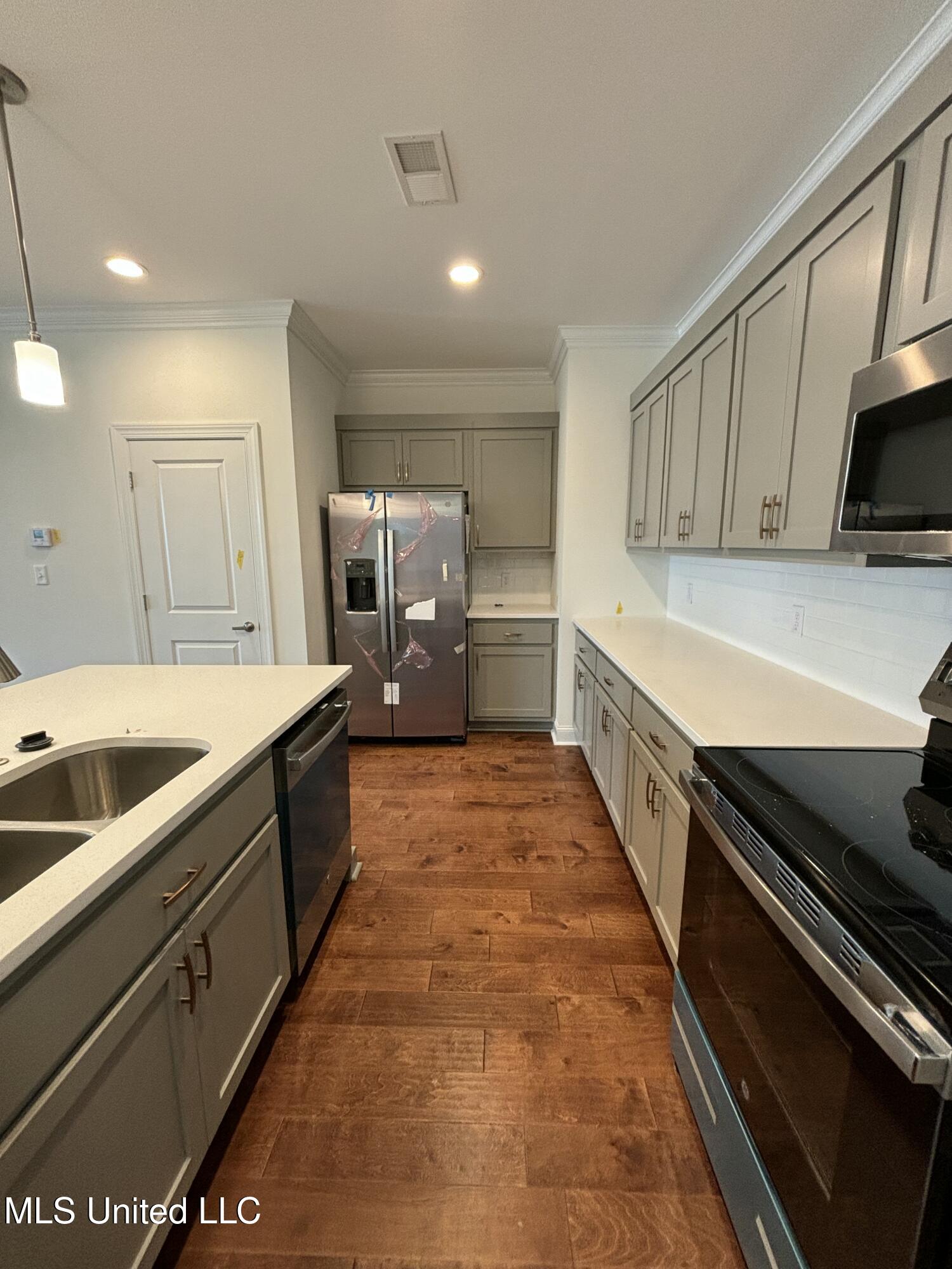 408 Lily Loop, Unit 408 Oxford, MS 38655 - Photo 5 of 30 kitchen2