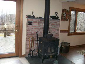 7277 Vermont Rte 100 Wardsboro, VT 05355 - Photo 11 of 24