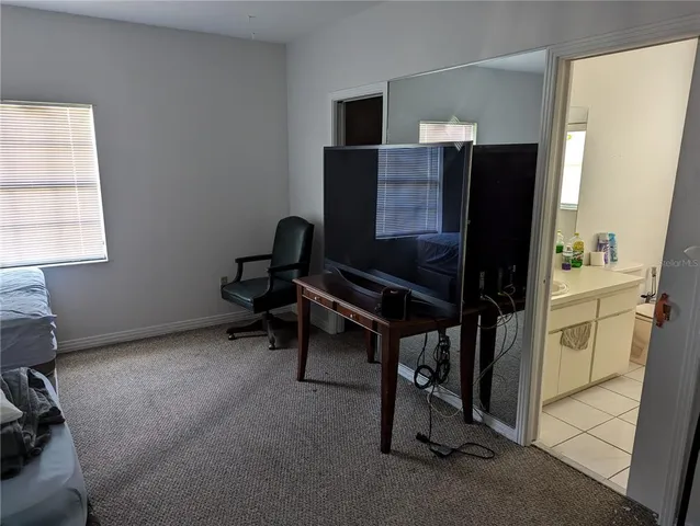 $2,700 | 1107 West Coral Street, Tampa, FL 33603