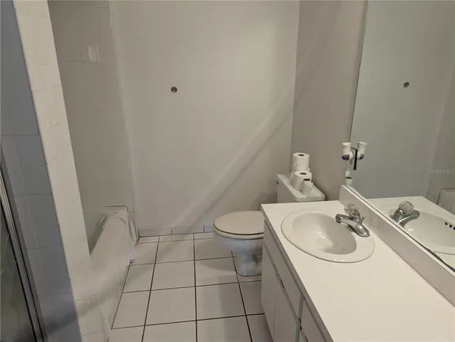 $2,700 | 1107 West Coral Street, Tampa, FL 33603