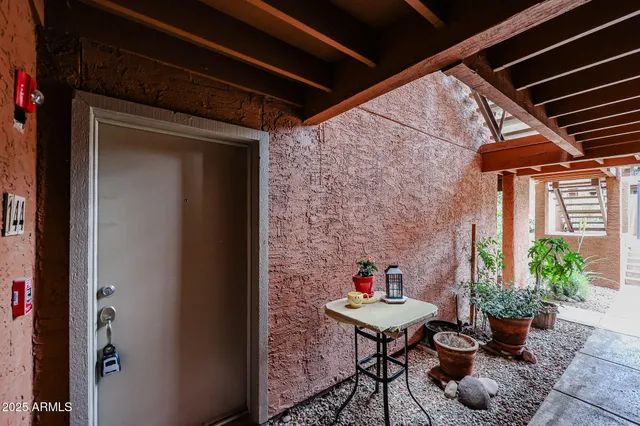 $2,195 | 4704 East Paradise Village Parkway North, Unit 144, Phoenix, AZ 85032
