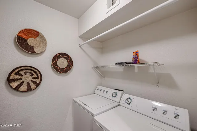 $2,195 | 4704 East Paradise Village Parkway North, Unit 144, Phoenix, AZ 85032