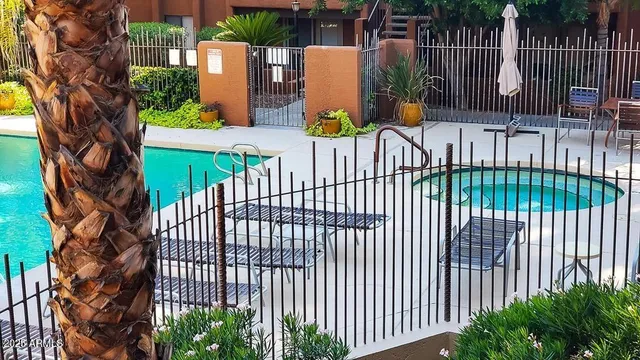 $2,195 | 4704 East Paradise Village Parkway North, Unit 144, Phoenix, AZ 85032