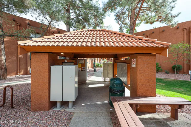 $2,195 | 4704 East Paradise Village Parkway North, Unit 144, Phoenix, AZ 85032