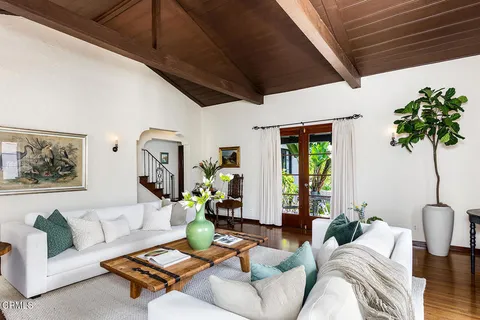 $1,595,000 | 1265 North Holliston Avenue, Pasadena, CA 91104