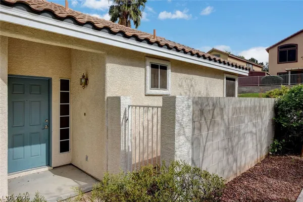 $1,995 | 1843 Thunder Mountain Drive, Henderson, NV 89012