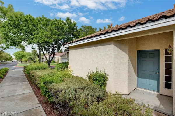 $1,995 | 1843 Thunder Mountain Drive, Henderson, NV 89012