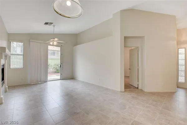 $1,995 | 1843 Thunder Mountain Drive, Henderson, NV 89012