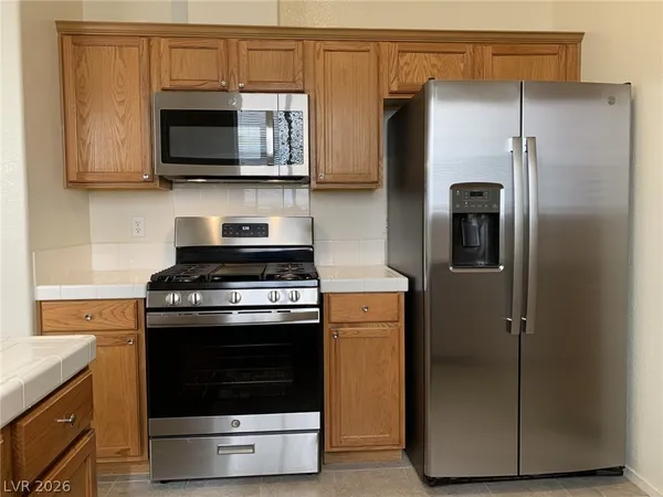 $1,995 | 1843 Thunder Mountain Drive, Henderson, NV 89012