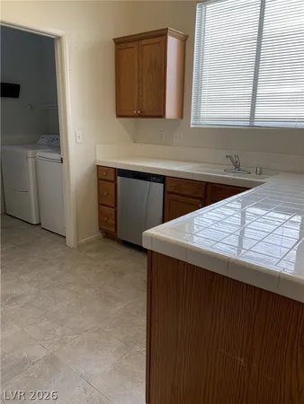 $1,995 | 1843 Thunder Mountain Drive, Henderson, NV 89012