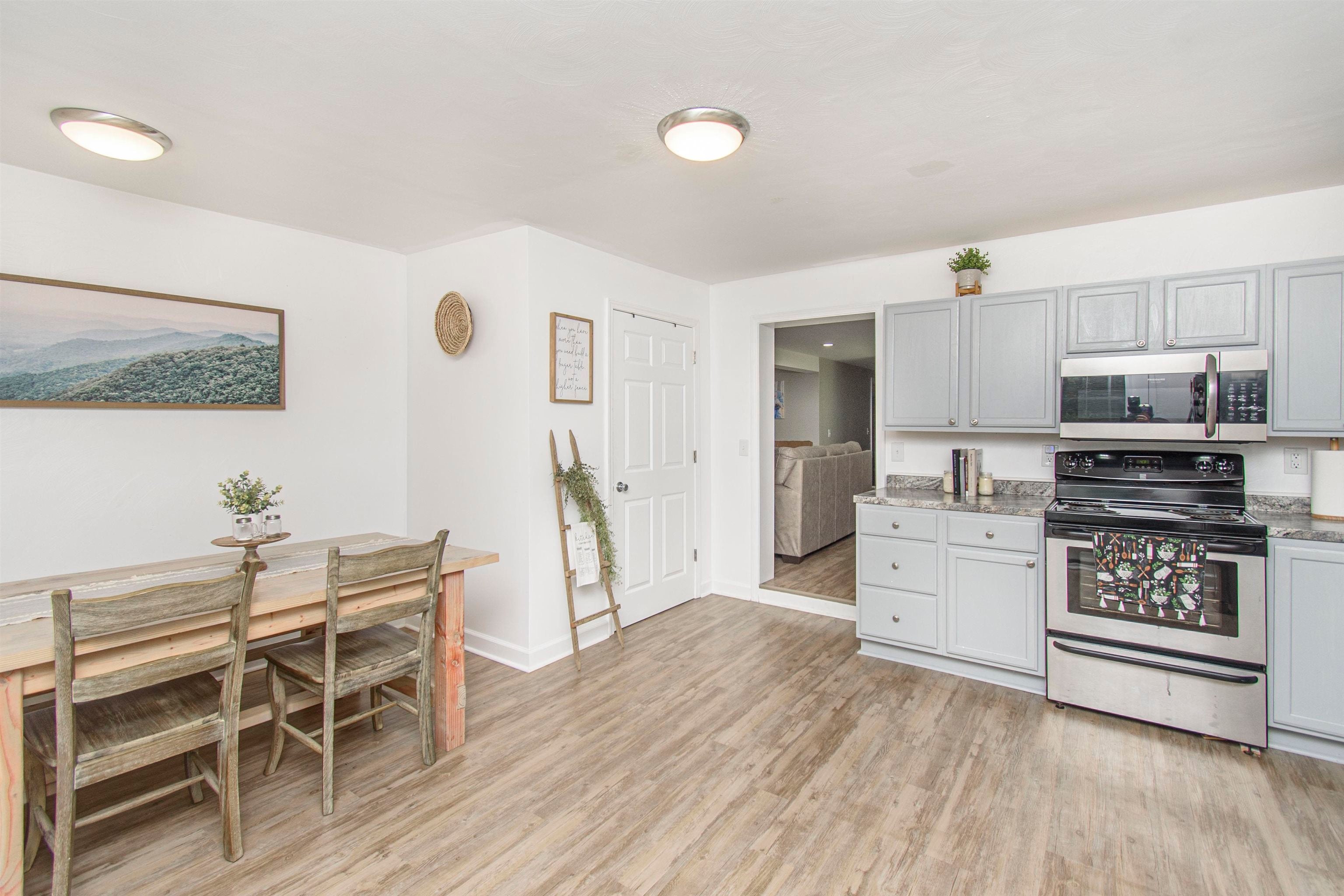 1802 Garlick Road Elliston, VA 24087 - Photo 30 of 35 Gallery Image 30