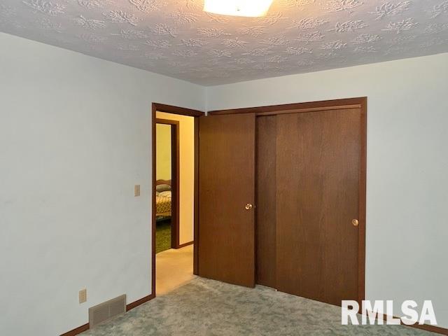 2319 3rd Street Moline, IL 61265 - Photo 12 of 24 Gallery Image 12