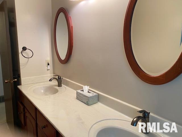 2319 3rd Street Moline, IL 61265 - Photo 13 of 24 Gallery Image 13