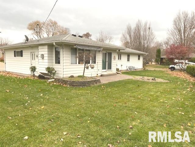 2319 3rd Street Moline, IL 61265 - Photo 2 of 24 Gallery Image 2