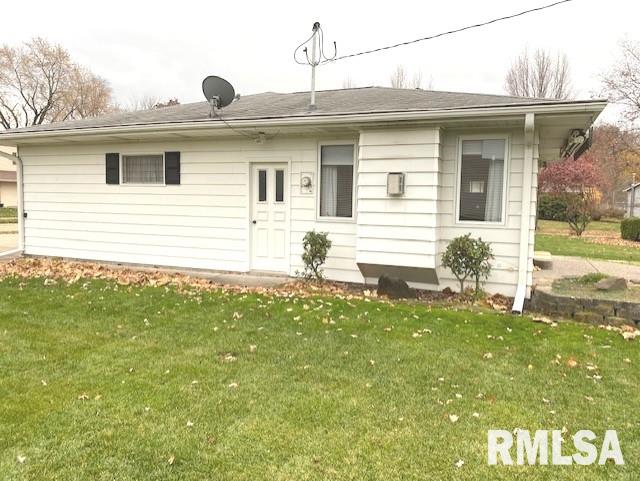 2319 3rd Street Moline, IL 61265 - Photo 3 of 24 Gallery Image 3