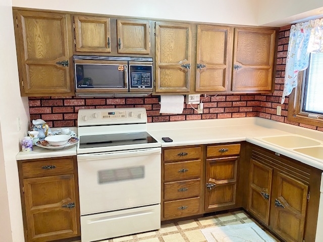 2319 3rd Street Moline, IL 61265 - Photo 8 of 24 Gallery Image 8