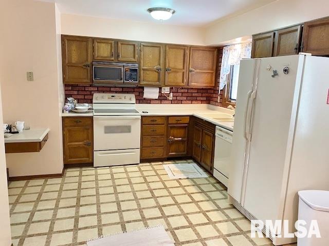 2319 3rd Street Moline, IL 61265 - Photo 9 of 24 Gallery Image 9