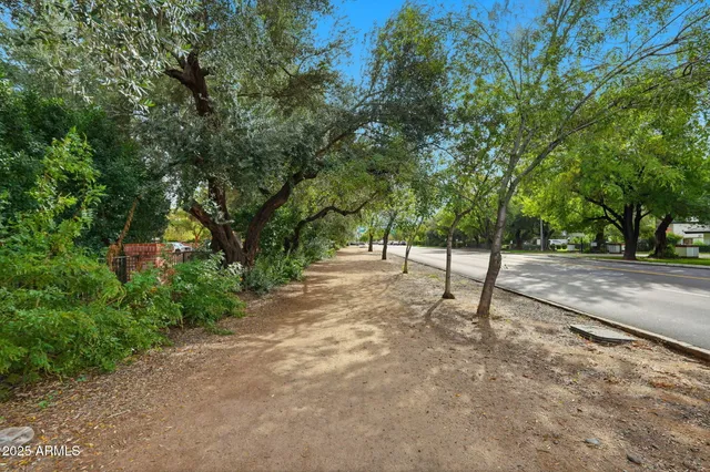 $1,950,000 | 6001 North 2nd Avenue, Phoenix, AZ 85013