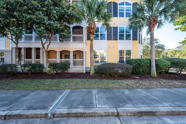 $3,200 | 1516 Telfair Way, Charleston, SC 29412