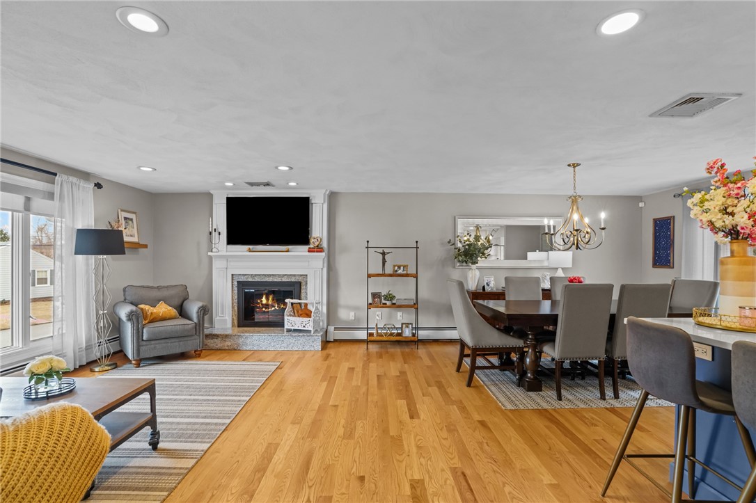 136 Honeysuckle Road Warwick, RI 02888 - Photo 14 of 50