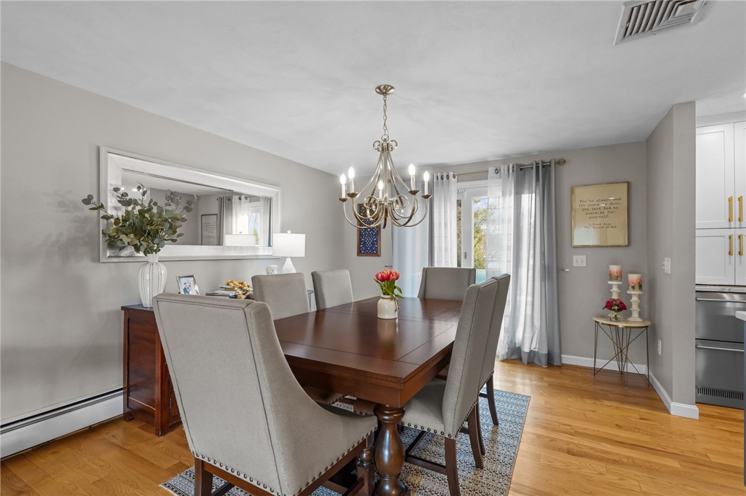 136 Honeysuckle Road Warwick, RI 02888 - Photo 16 of 50