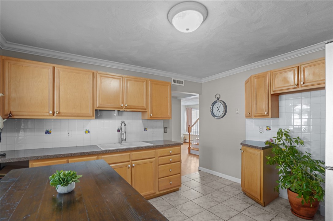 136 Honeysuckle Road Warwick, RI 02888 - Photo 32 of 50 Lower level