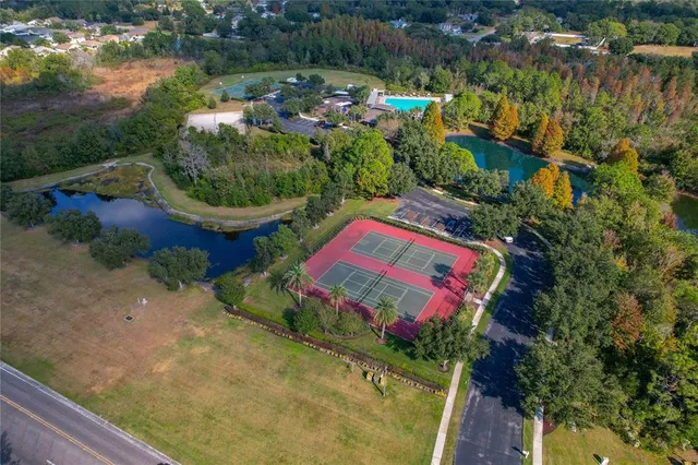 a view of a tennis court