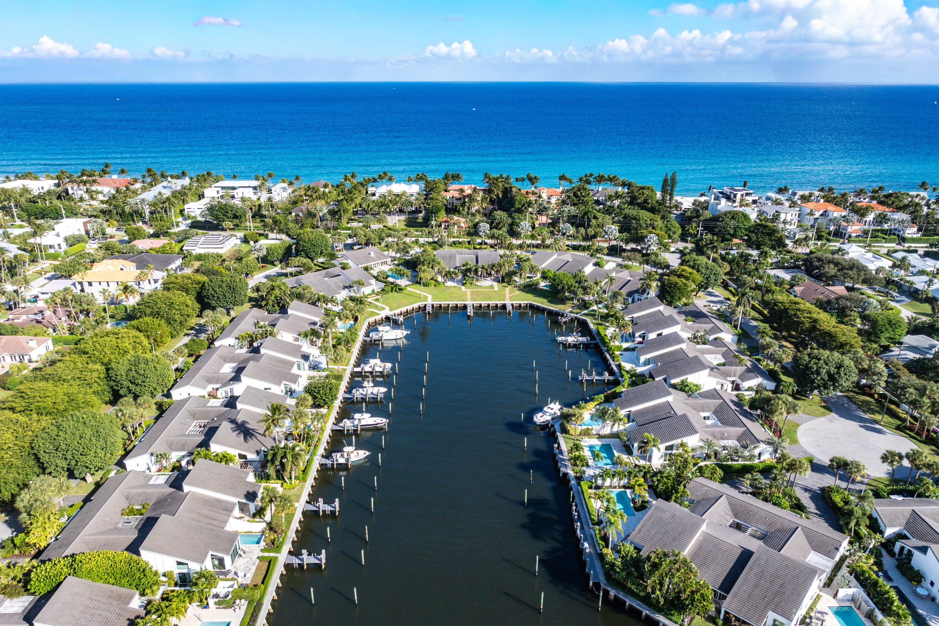 6110 North Ocean Boulevard, Unit 32 Ocean Ridge, FL 33435 - Photo 38 of 39 a view of a city with an ocean