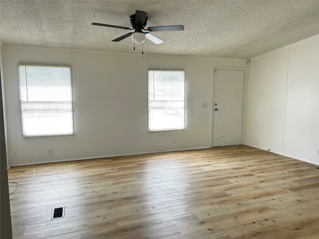 $2,150 | 219 Blinkin Avenue, Crosby, TX 77532