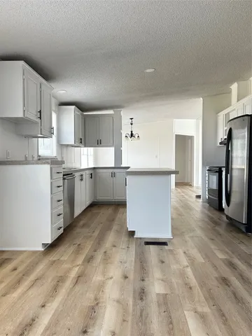 $2,150 | 219 Blinkin Avenue, Crosby, TX 77532