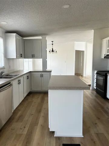 $2,150 | 219 Blinkin Avenue, Crosby, TX 77532