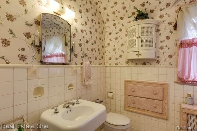 19503 Roslyn Road Detroit, MI 48221 - Photo 25 of 30