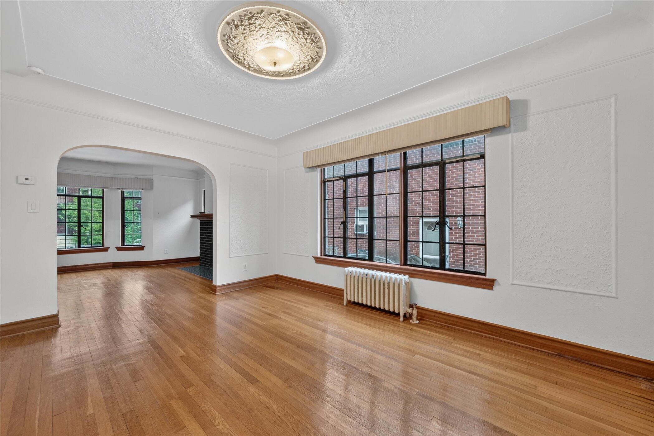 873-875 Nottingham Road Grosse Pointe, MI 48230 - Photo 5 of 37 Lower - Dining Rm