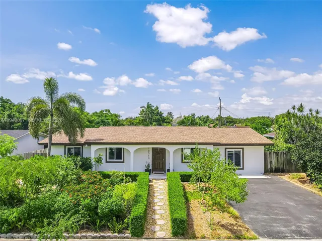 $719,990 | 10510 Southwest 160th Street, Miami, FL 33157