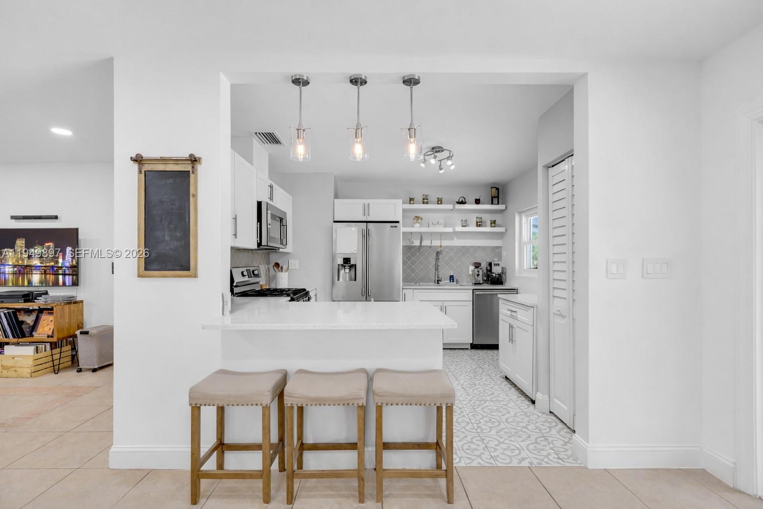 10510 Southwest 160th Street Miami, FL 33157 - Photo 11 of 27