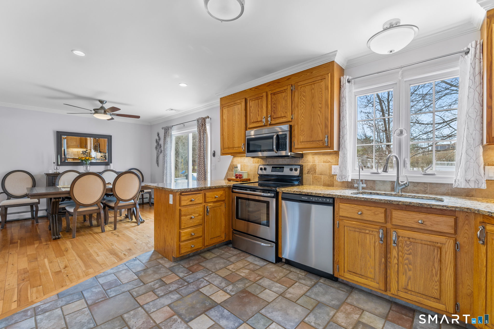 10 Papermill Road Hebron, CT 06231 - Photo 6 of 36