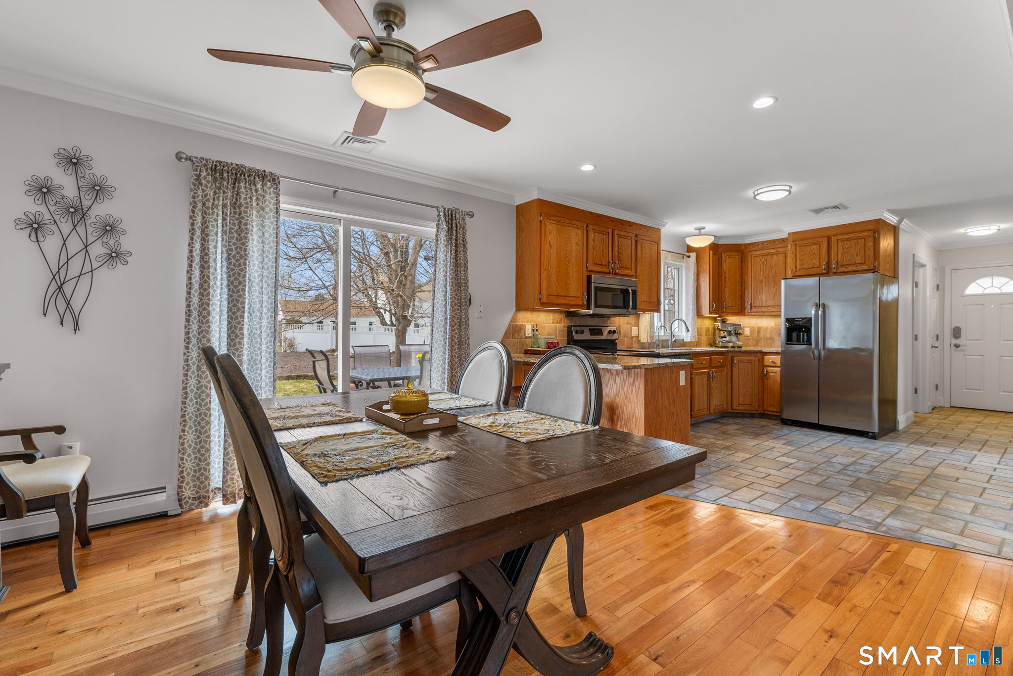 10 Papermill Road Hebron, CT 06231 - Photo 7 of 36 Breakfast Nook