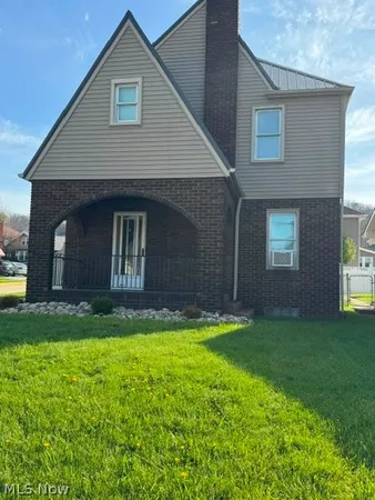 $239,900 | 500 Gilbert Avenue, Follansbee, WV 26037