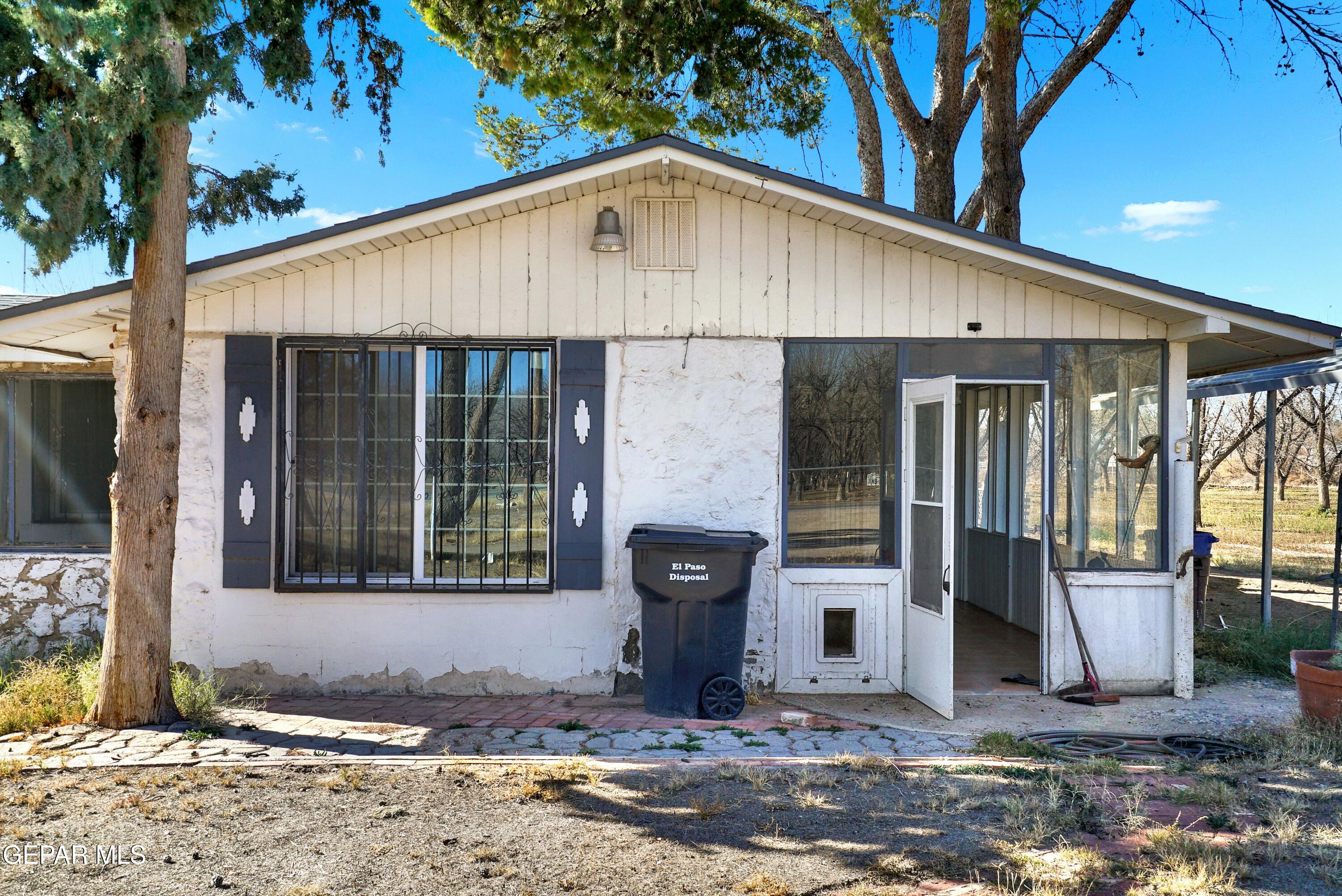 1501 Highway 28 Anthony, NM 88021 - Photo 8 of 44 DSC07242