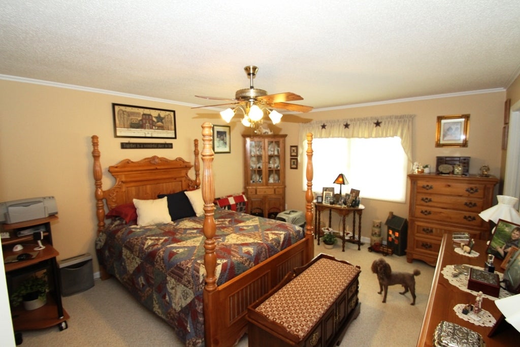 275 G Henson Road Crawley, WV 24931 - Photo 23 of 29 Bedroom