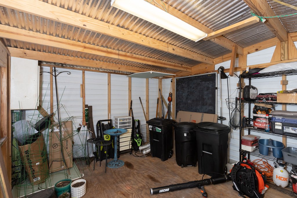 1236 Martin Road Hamilton, GA 31811 - Photo 27 of 33 a room with furniture and a large window